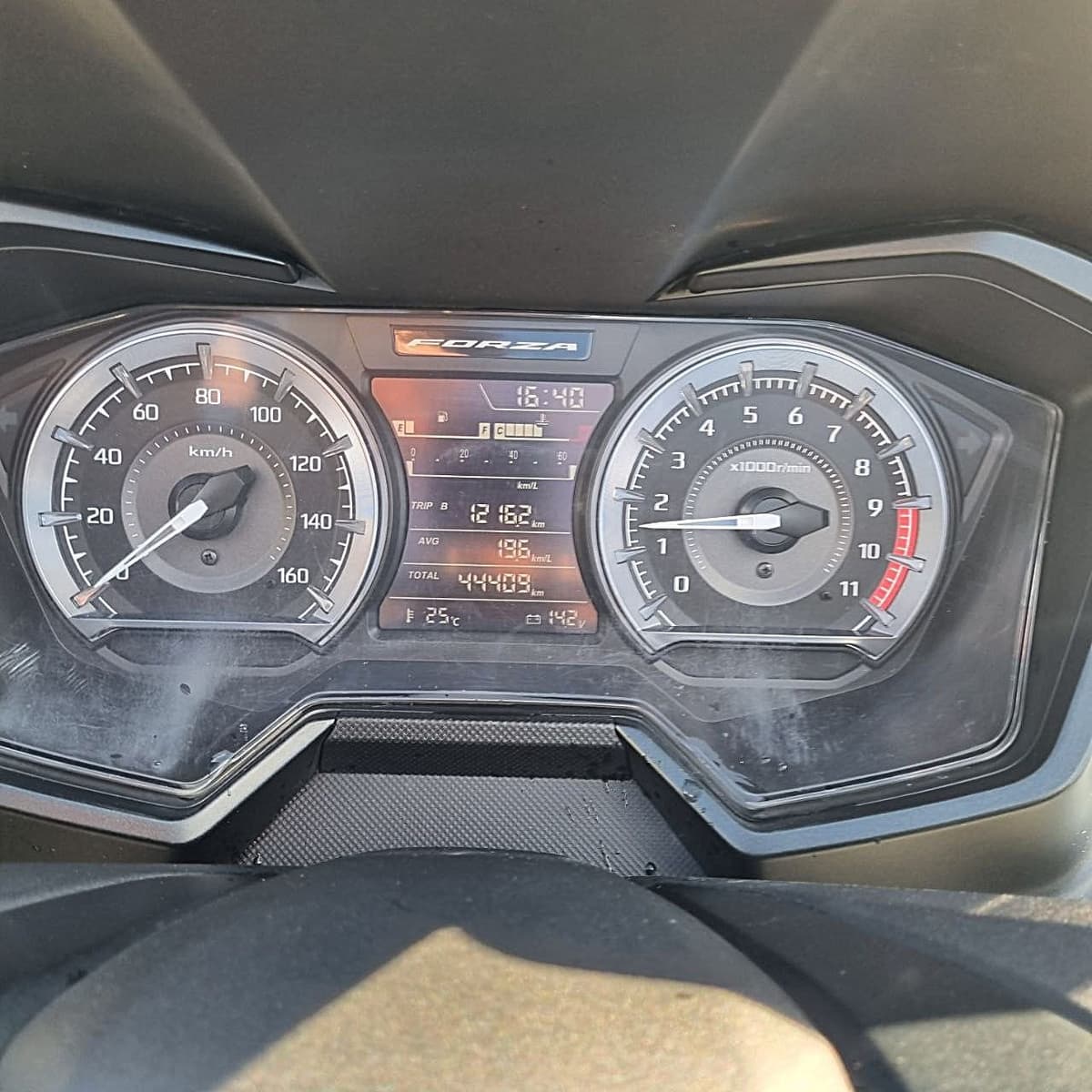 혼다 포르자 350 10