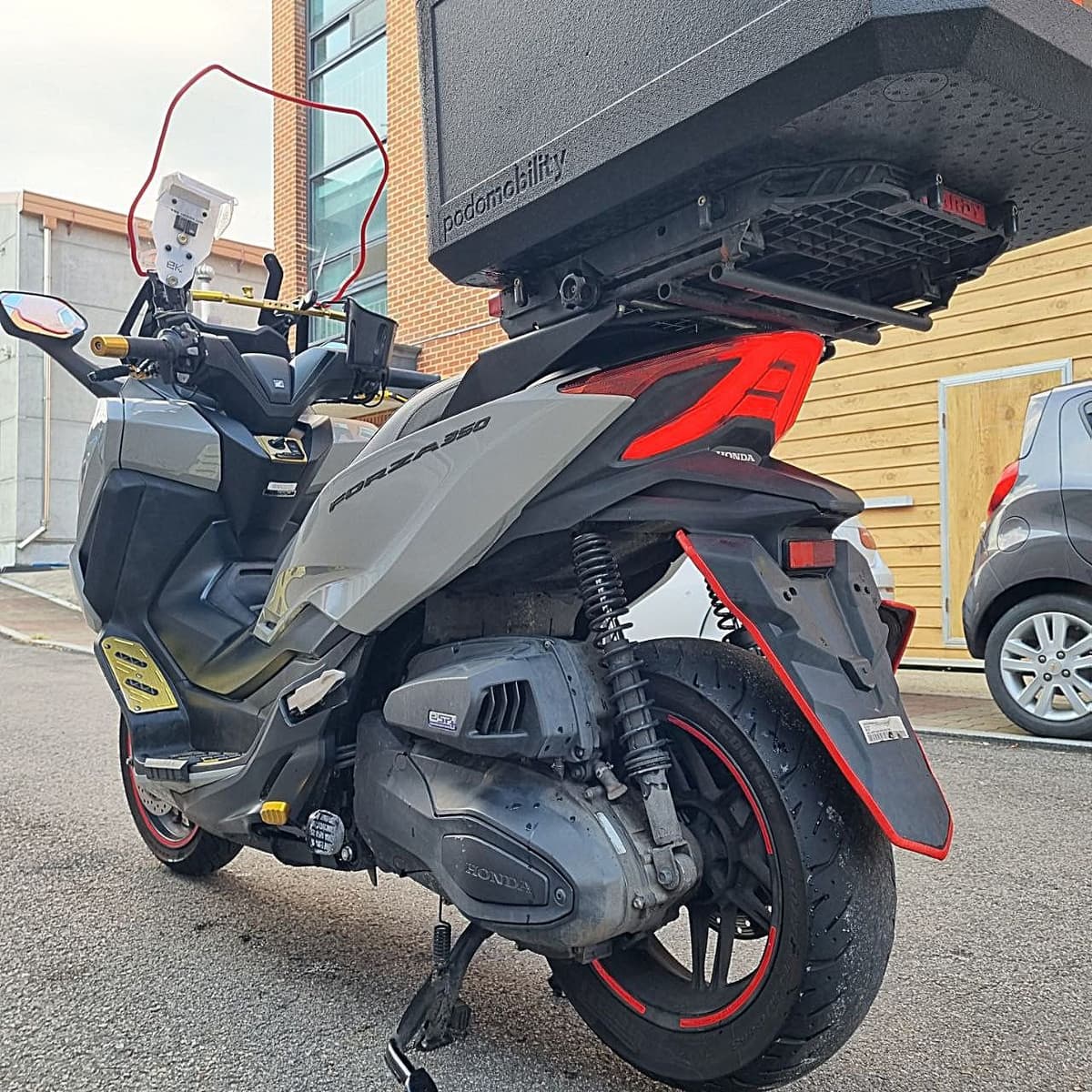 혼다 포르자 350 7