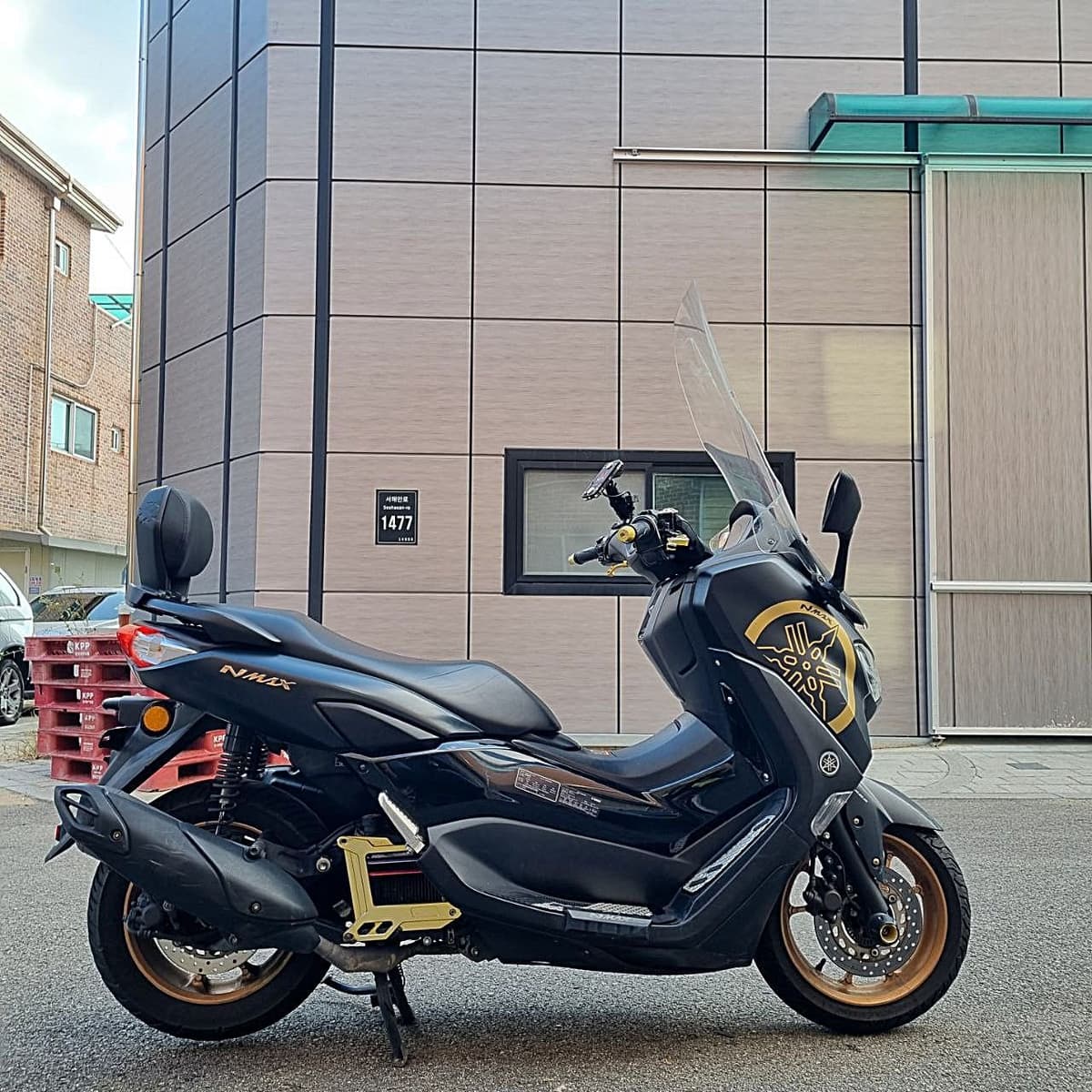 야마하 NMAX 125 5