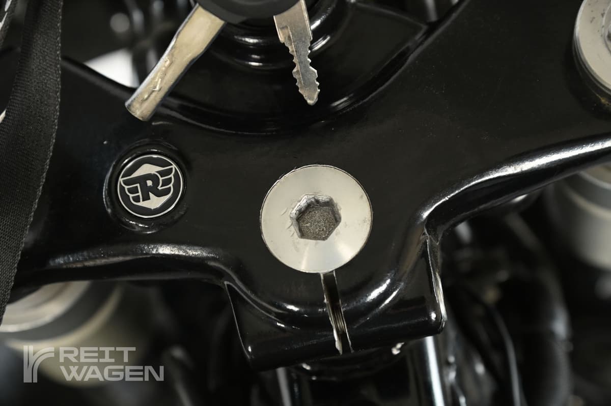 로얄엔필드 컨티넨탈 GT 650 40