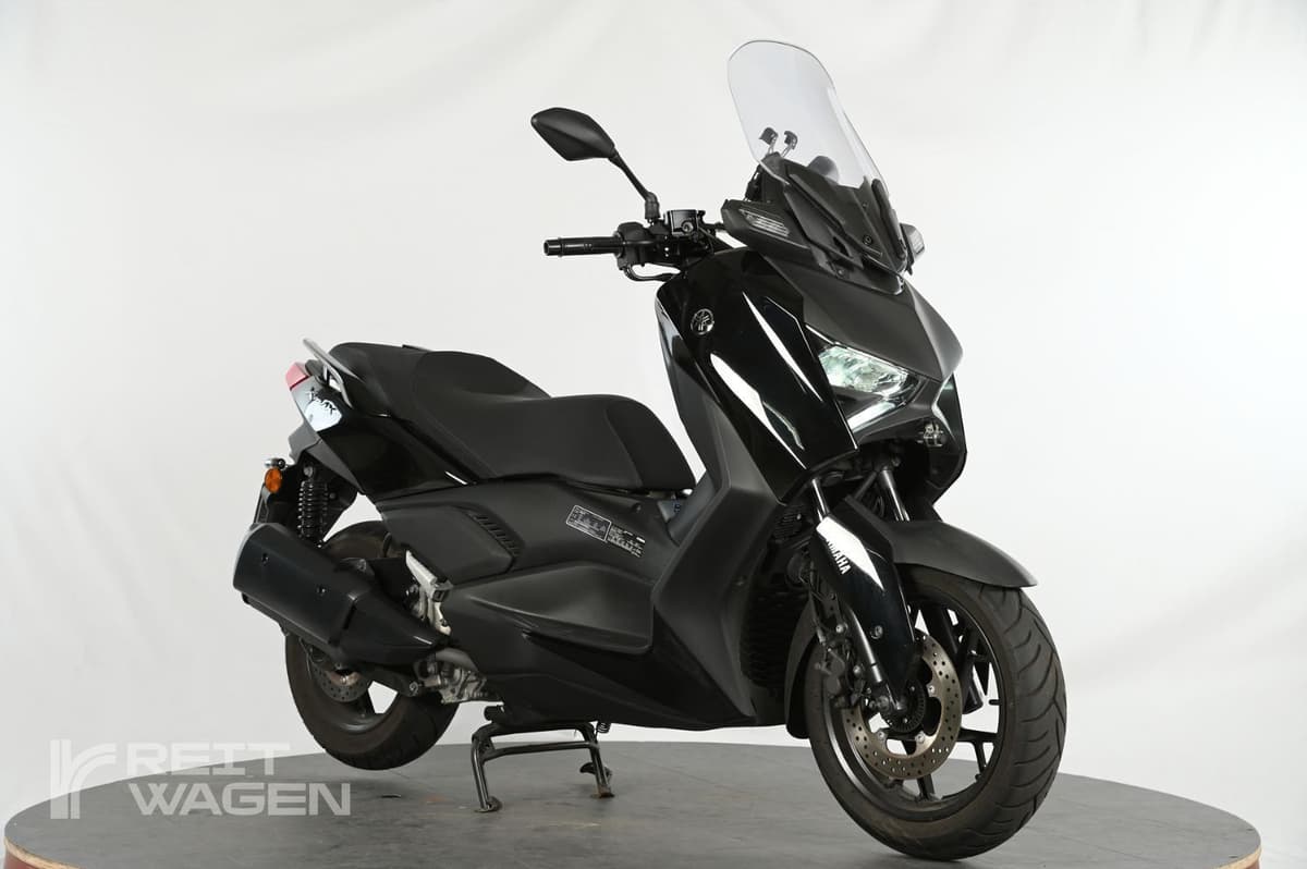 야마하 XMAX 300 ABS 5
