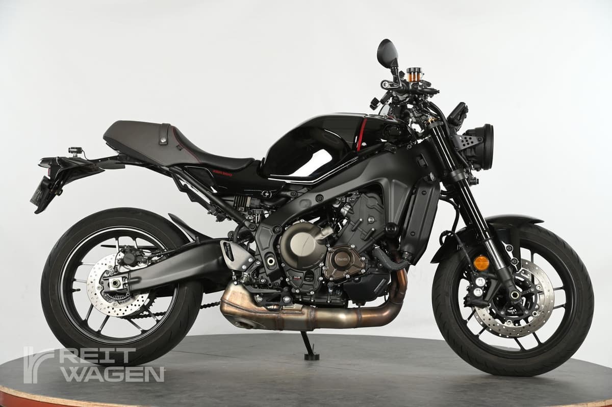 야마하 XSR 900 1
