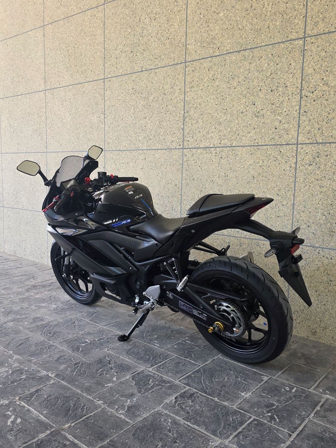 야마하 YZF R3 10