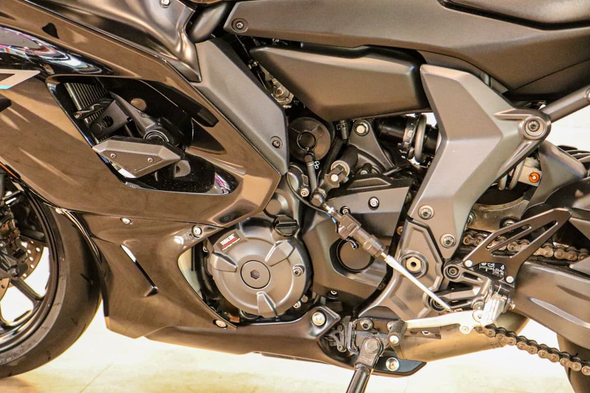 야마하 YZF R7 13