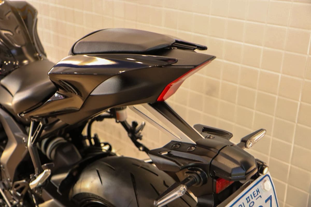 야마하 YZF R7 15