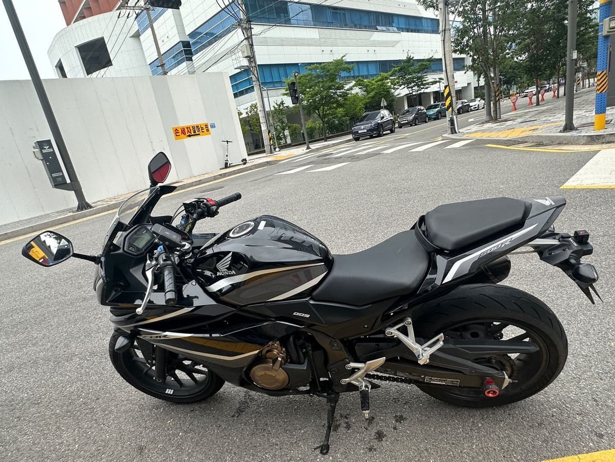 혼다 CBR 500 R 3