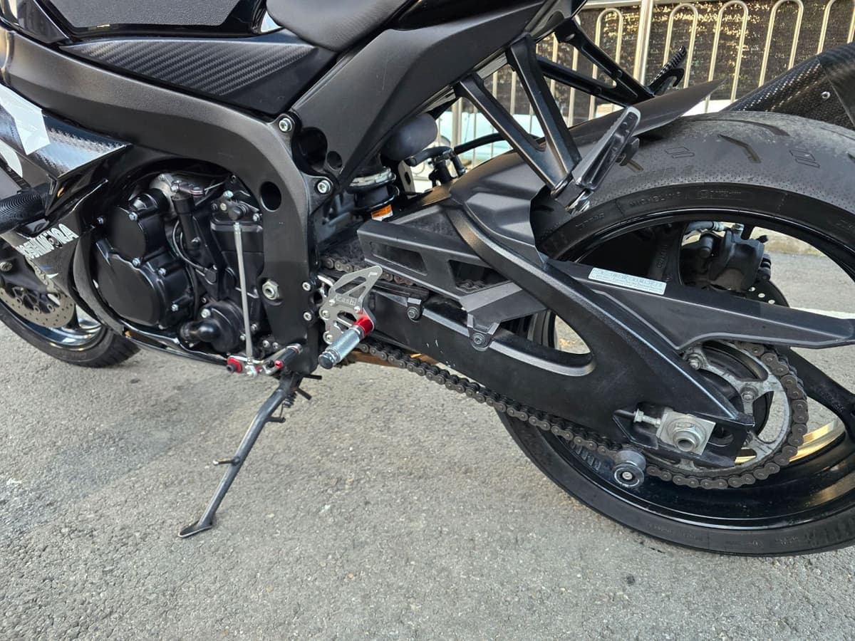 스즈키 GSX R 600 13