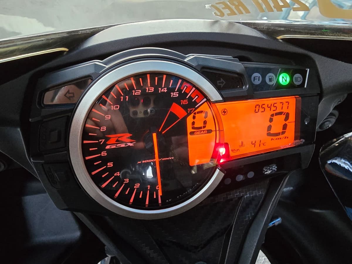스즈키 GSX R 600 4