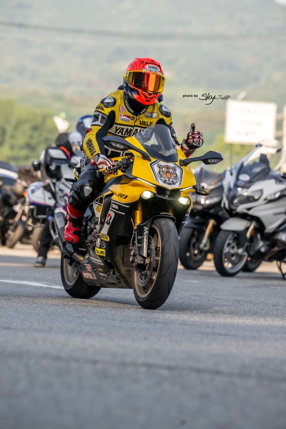 야마하 YZF R1 8