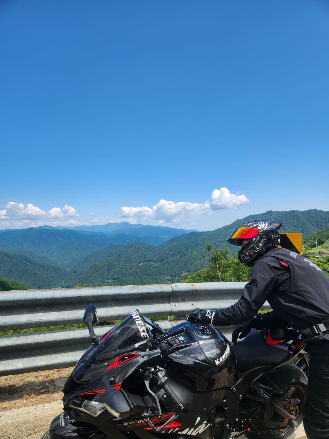 가와사키 닌자 ZX 10 R 2