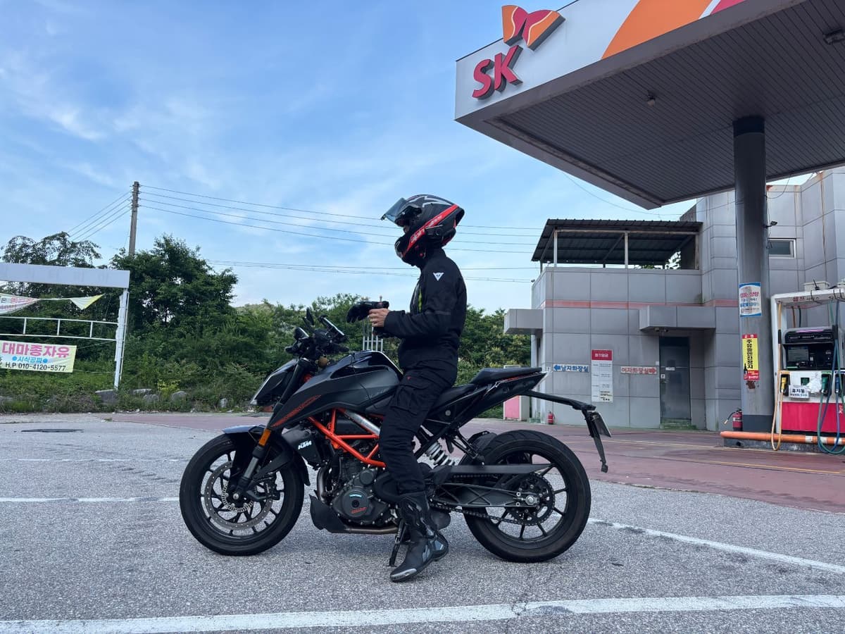 KTM 390 듀크 3