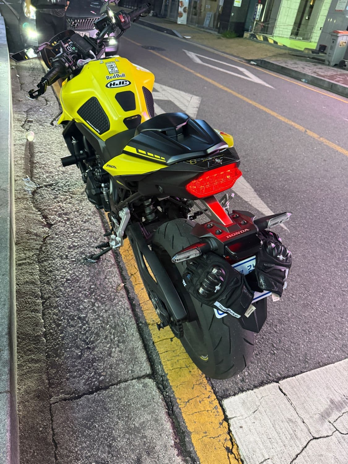 혼다 CB750 HORNET 7
