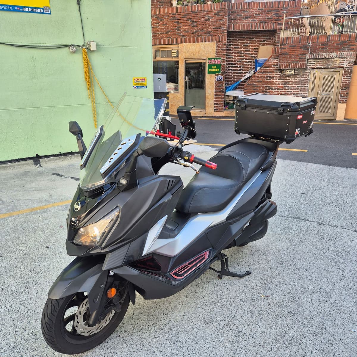 SYM 크루심 125 ABS 3