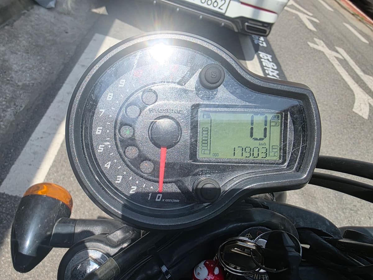 KR모터스 아퀼라 300 S 5