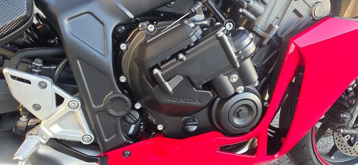 혼다 CBR 650 R E-CLUTCH 3