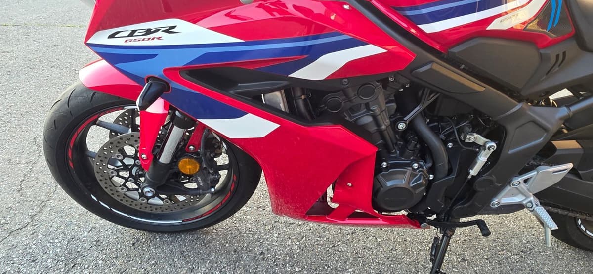 혼다 CBR 650 R E-CLUTCH 11