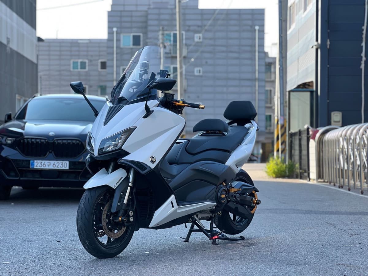 야마하 TMAX 530 1