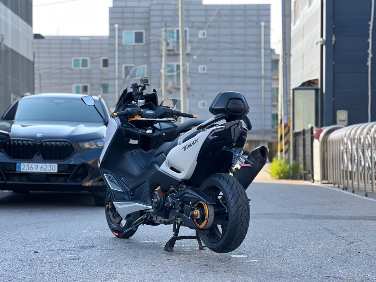 야마하 TMAX 530 3