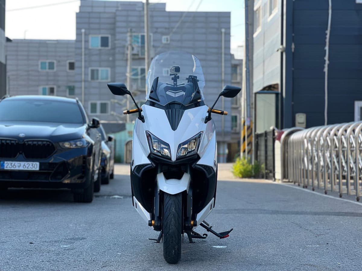 야마하 TMAX 530 8