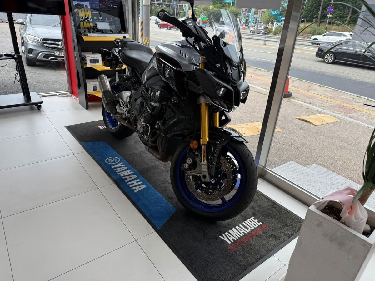 야마하 MT 10 SP 1
