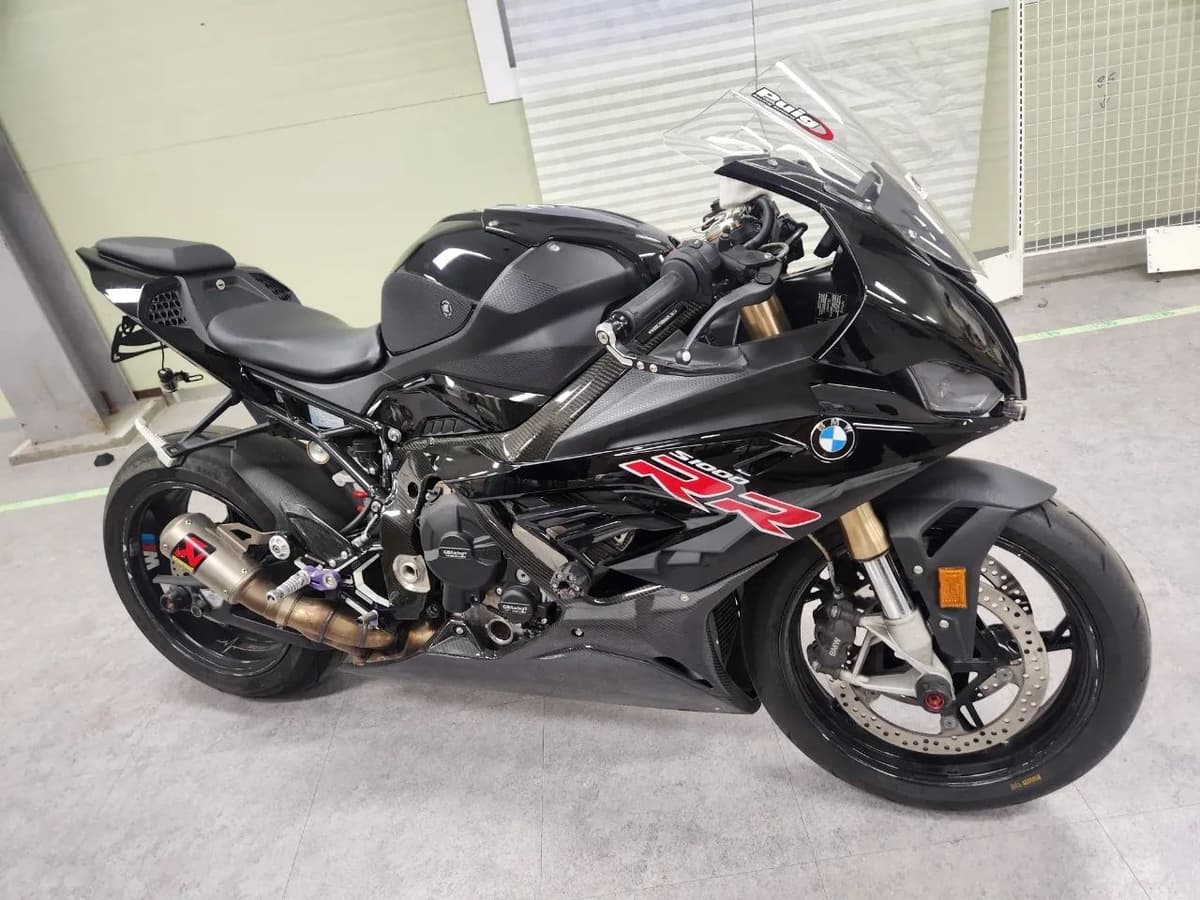 BMW S 1000 RR more