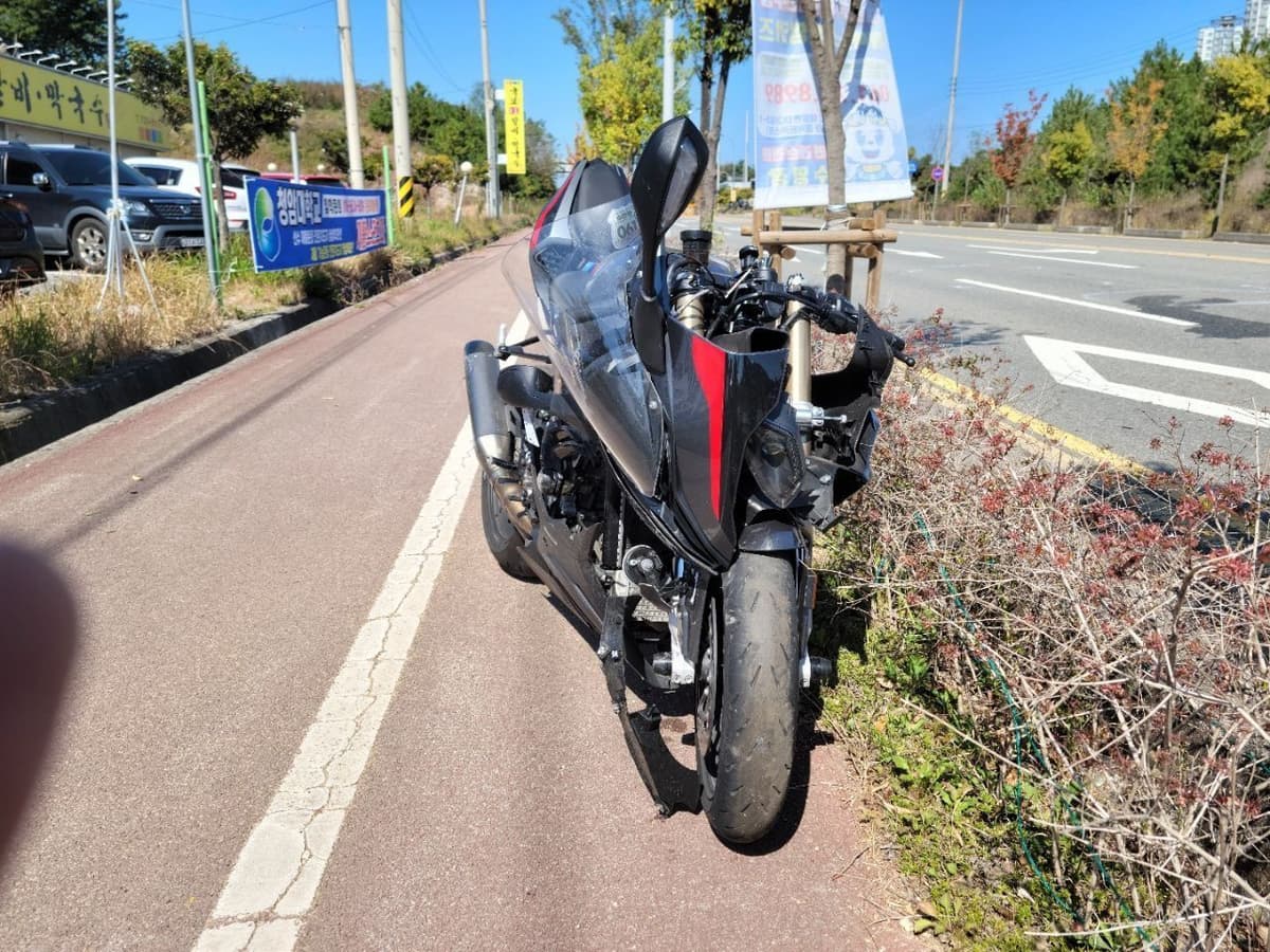 BMW S 1000 RR 1