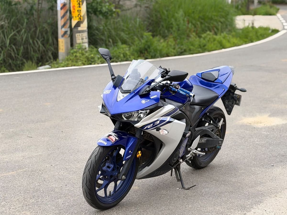 야마하 YZF R3 3