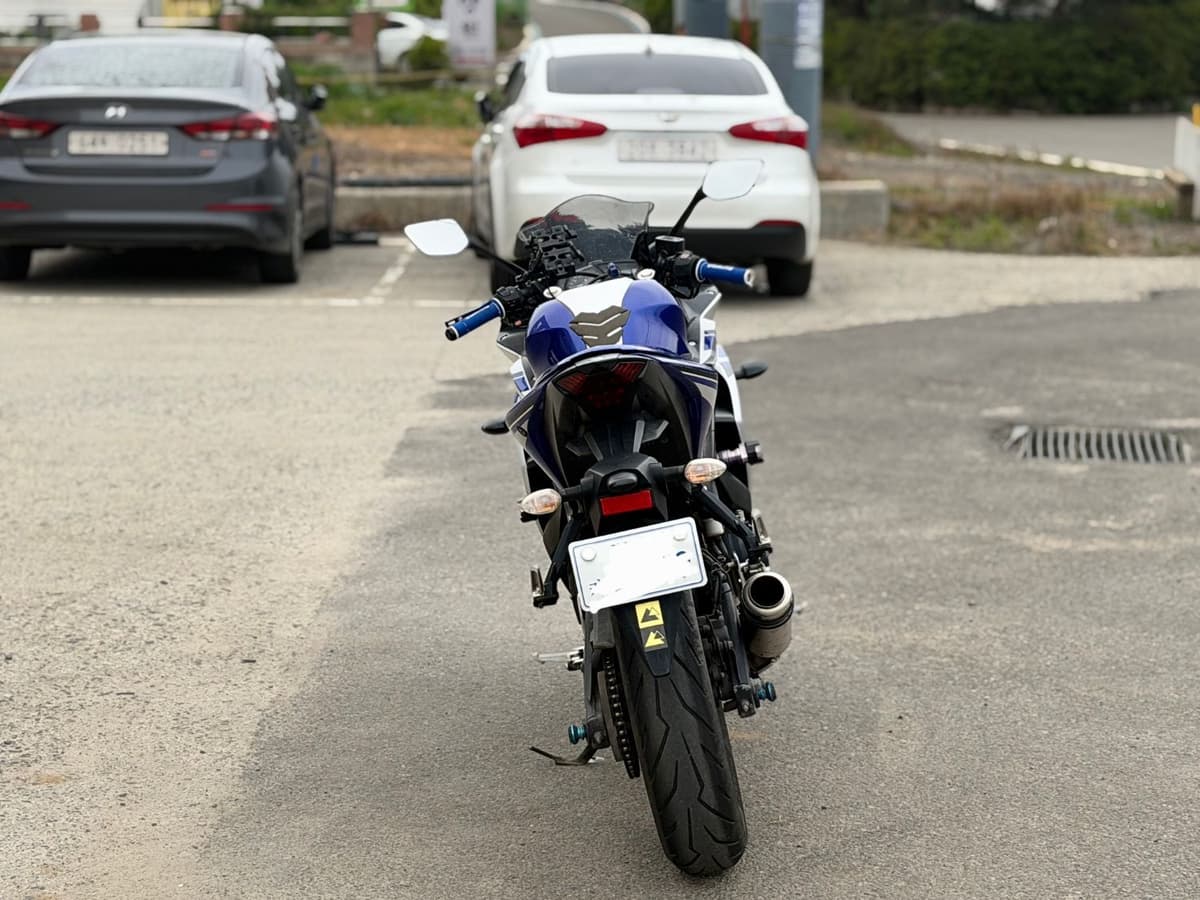 야마하 YZF R3 5