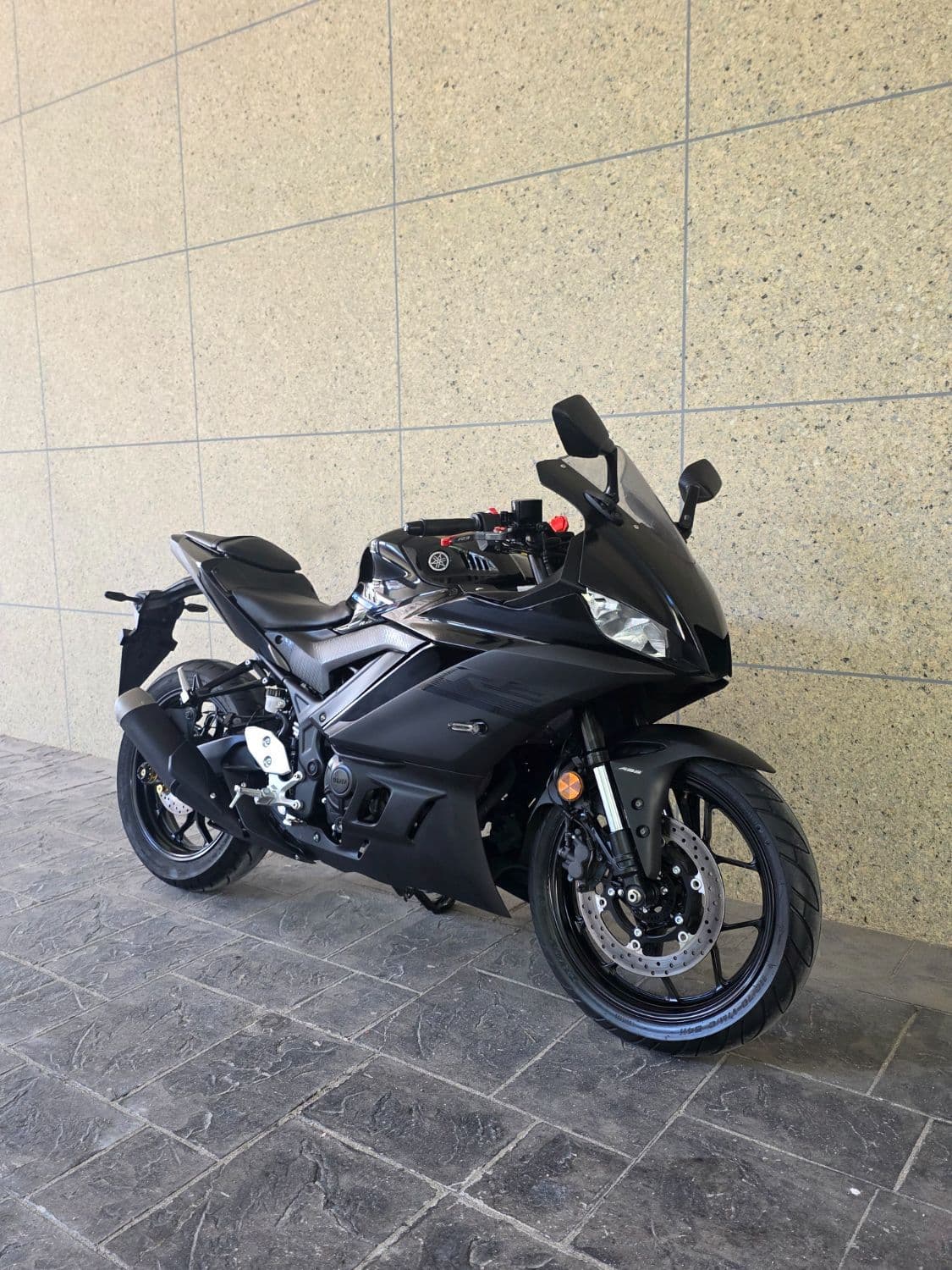 야마하 YZF R3 2