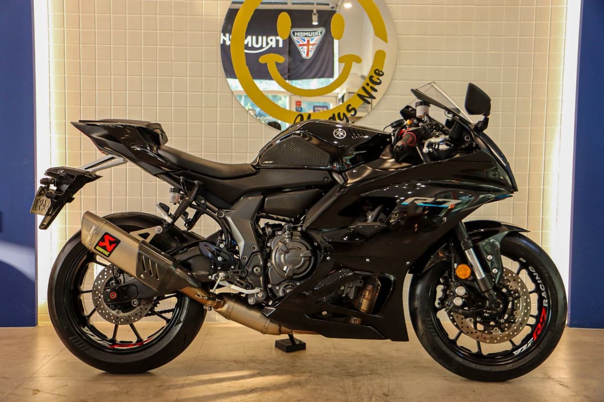 야마하 YZF R7 1