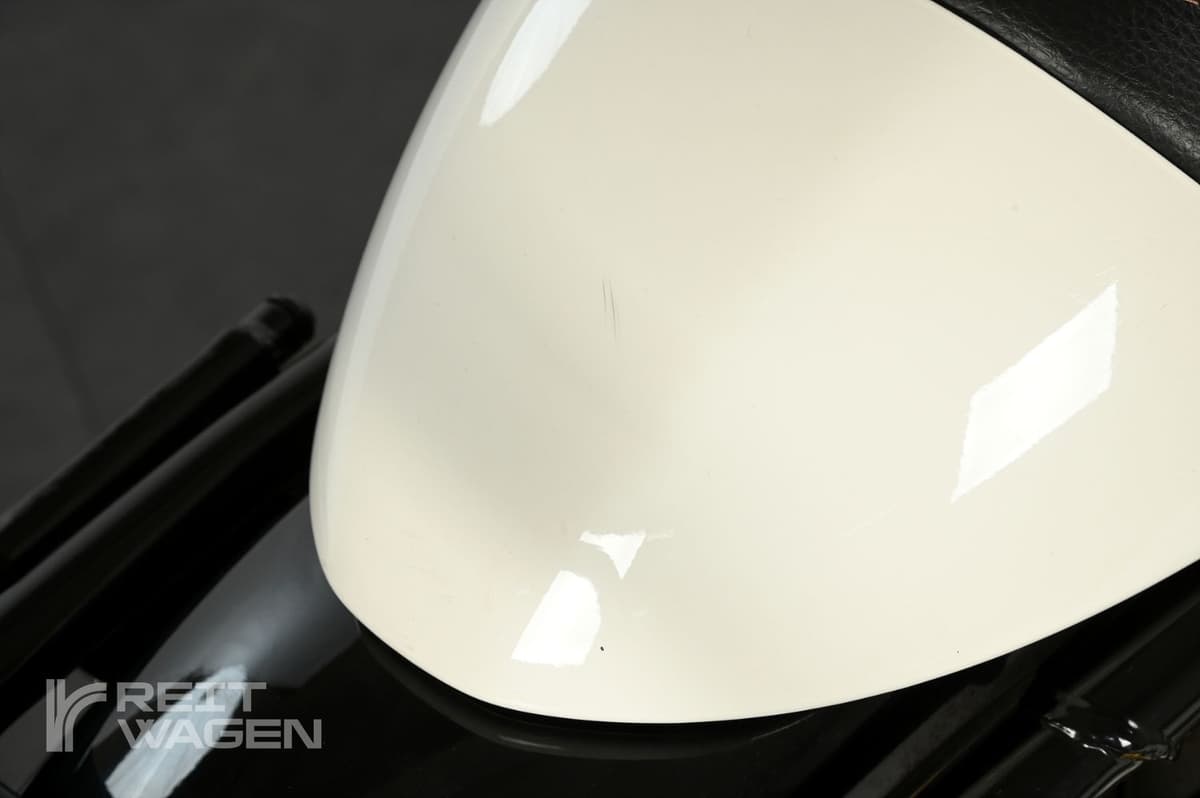 로얄엔필드 컨티넨탈 GT 650 49