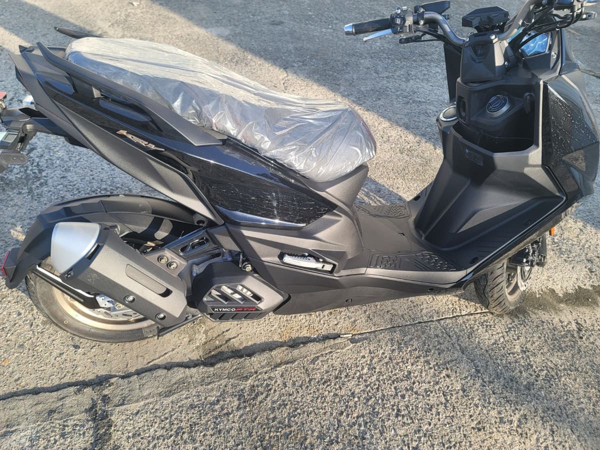 킴코 KRV 200 2