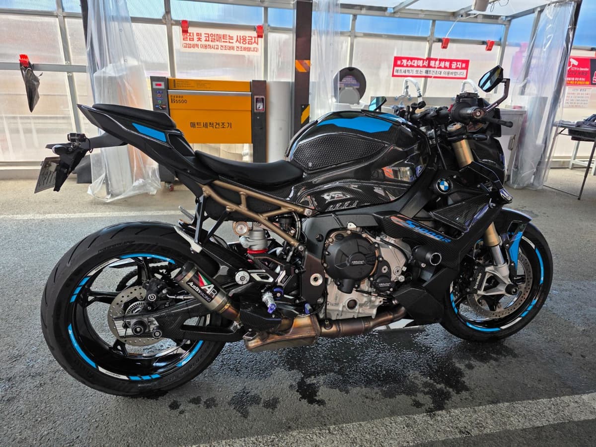 BMW S 1000 R 4
