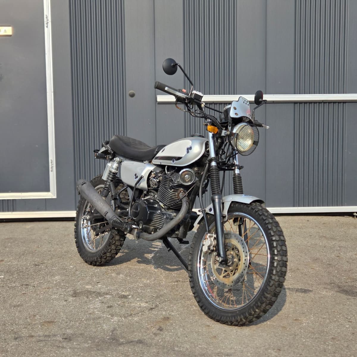킴코 KCR 125 7