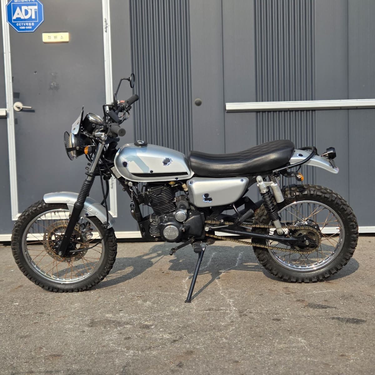 킴코 KCR 125 2