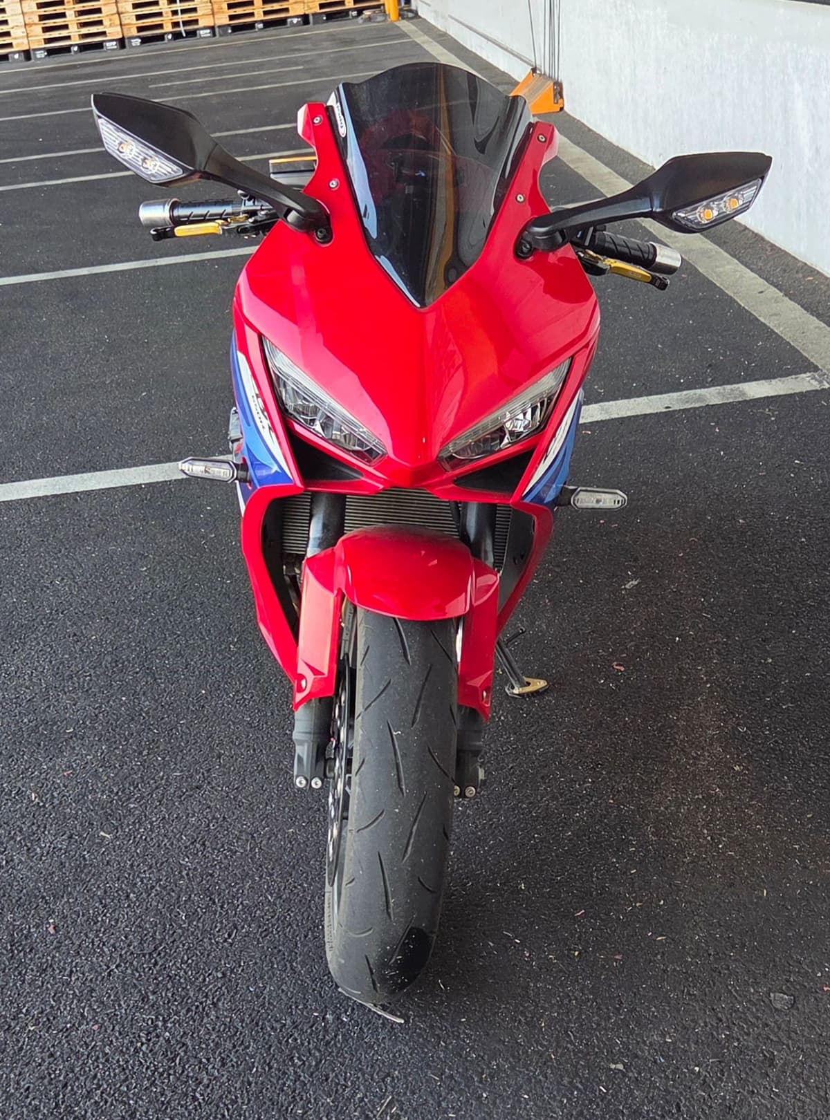 혼다 CBR 650 R E-CLUTCH 1