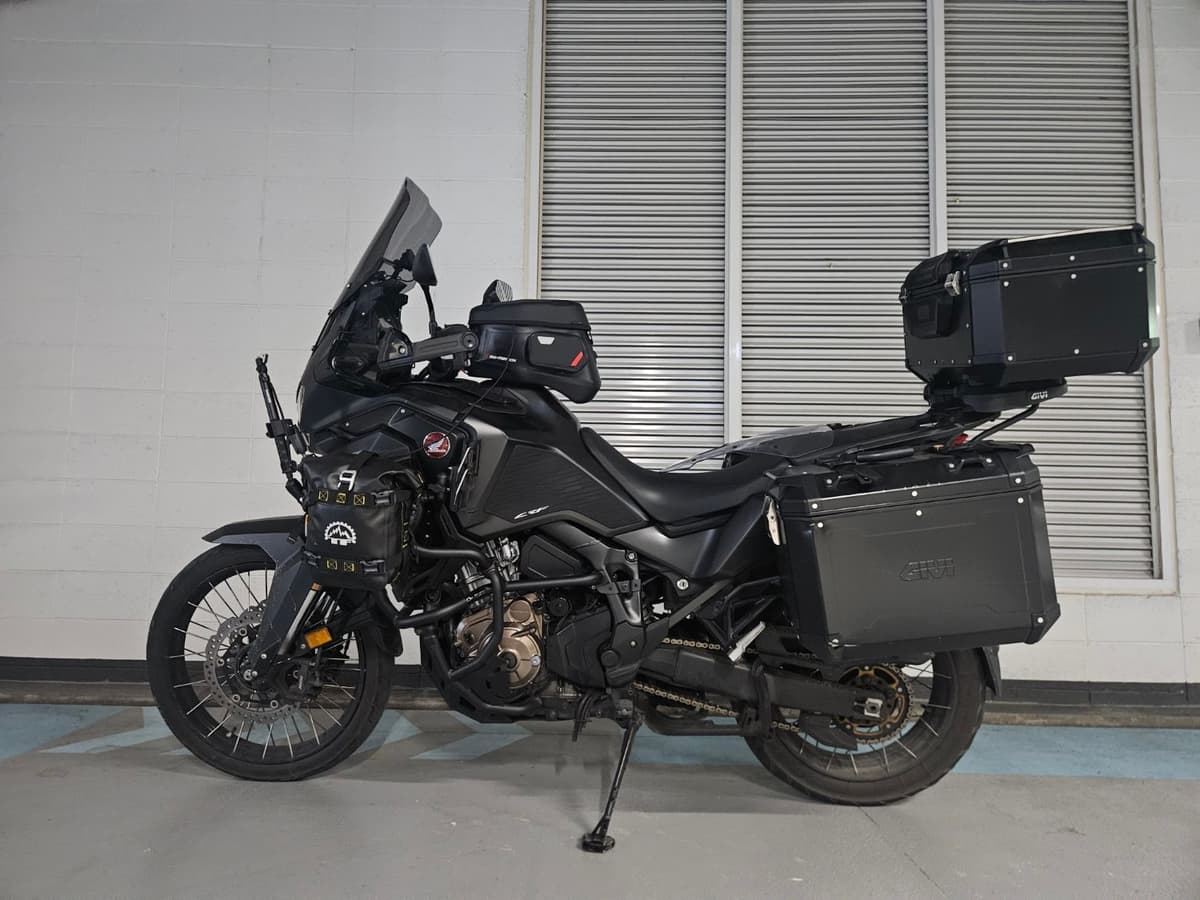 혼다 아프리카 트윈 CRF 1100 L 어드벤처 스포츠 ES DCT 1
