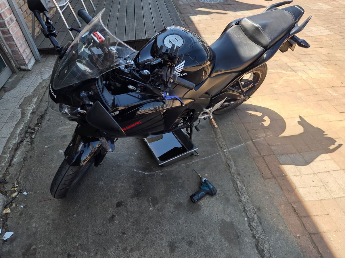 혼다 CBR 125 R 2