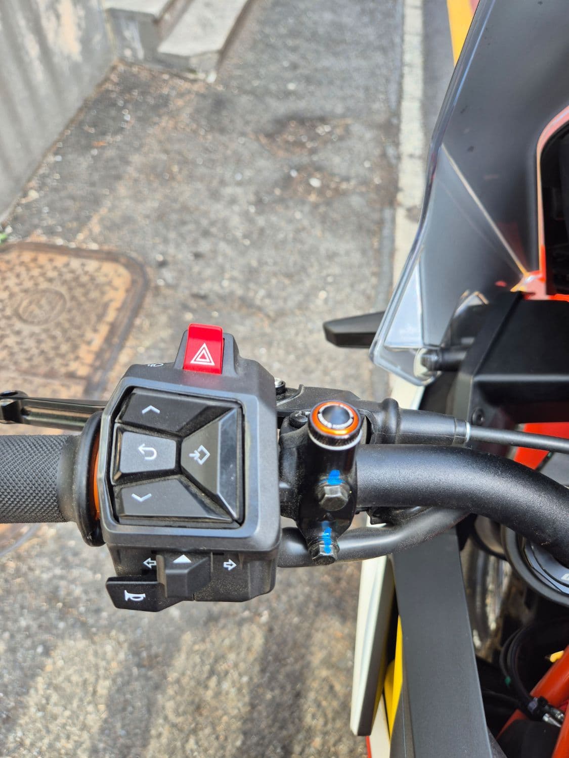 KTM 390 어드벤처 11