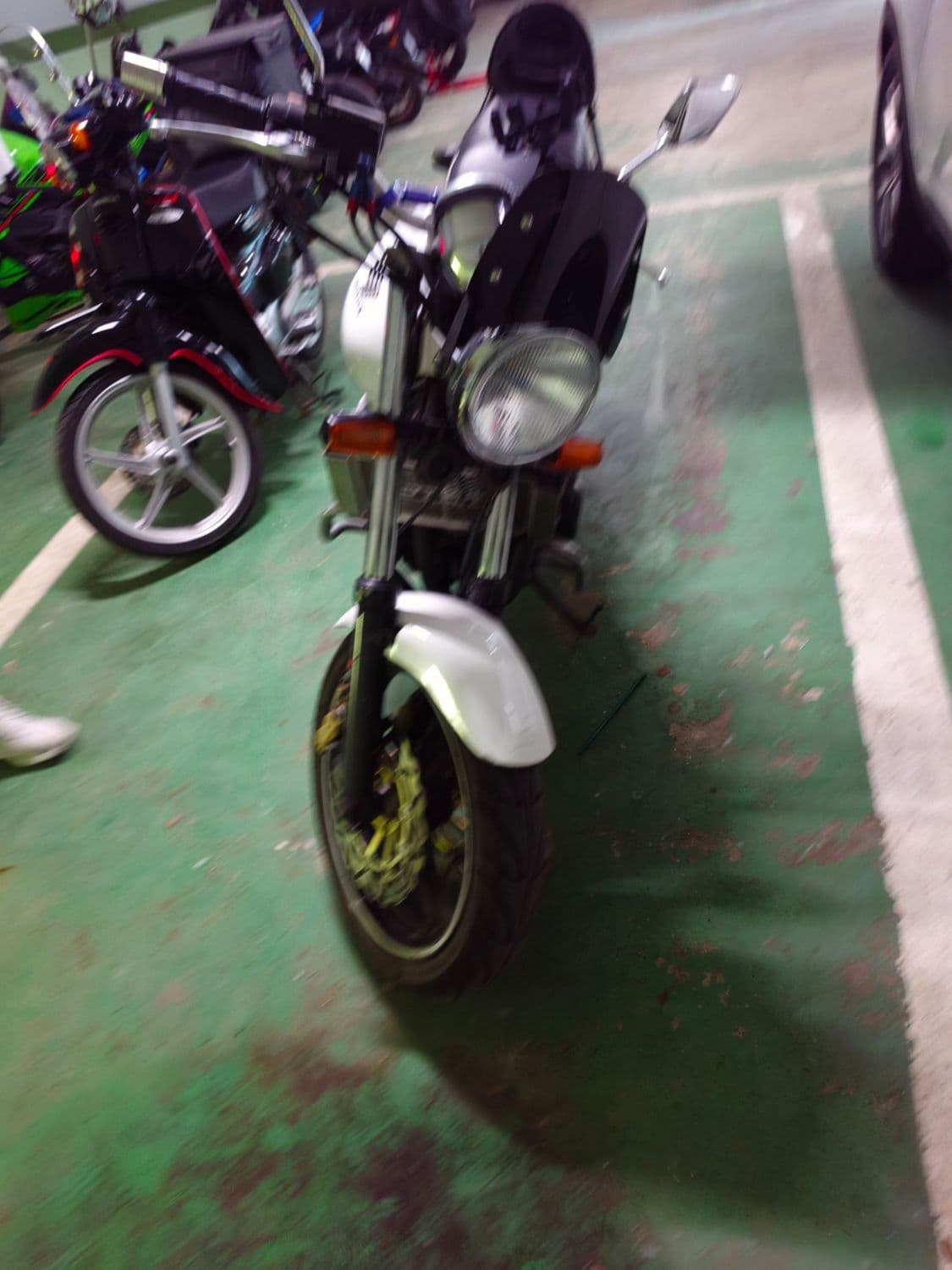 혼다 CB 400 FOUR more