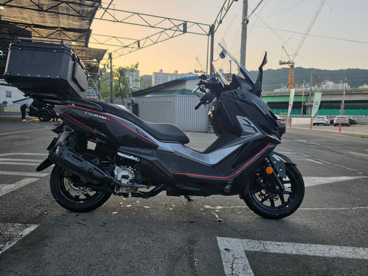 SYM 크루심 125 알파 ABS 4