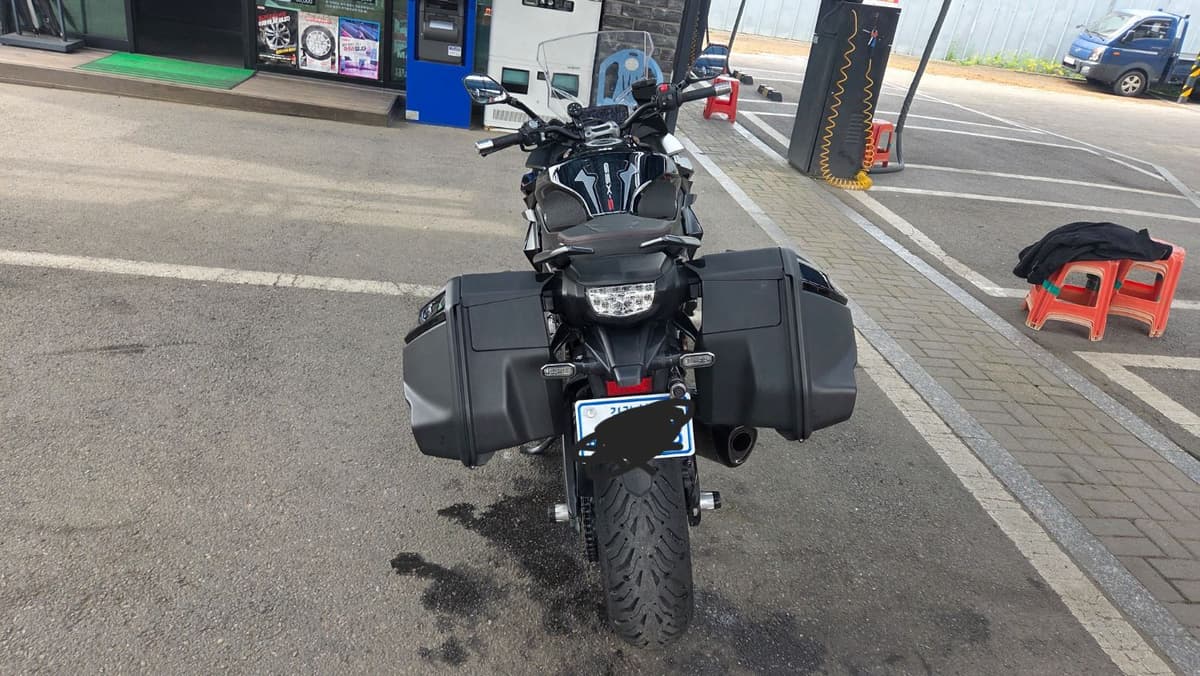 스즈키 GSX S 1000 GT 4