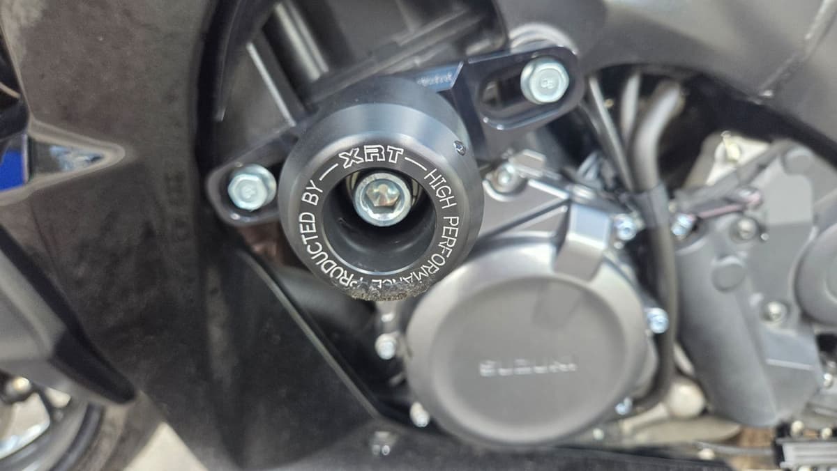스즈키 GSX S 1000 GT 10