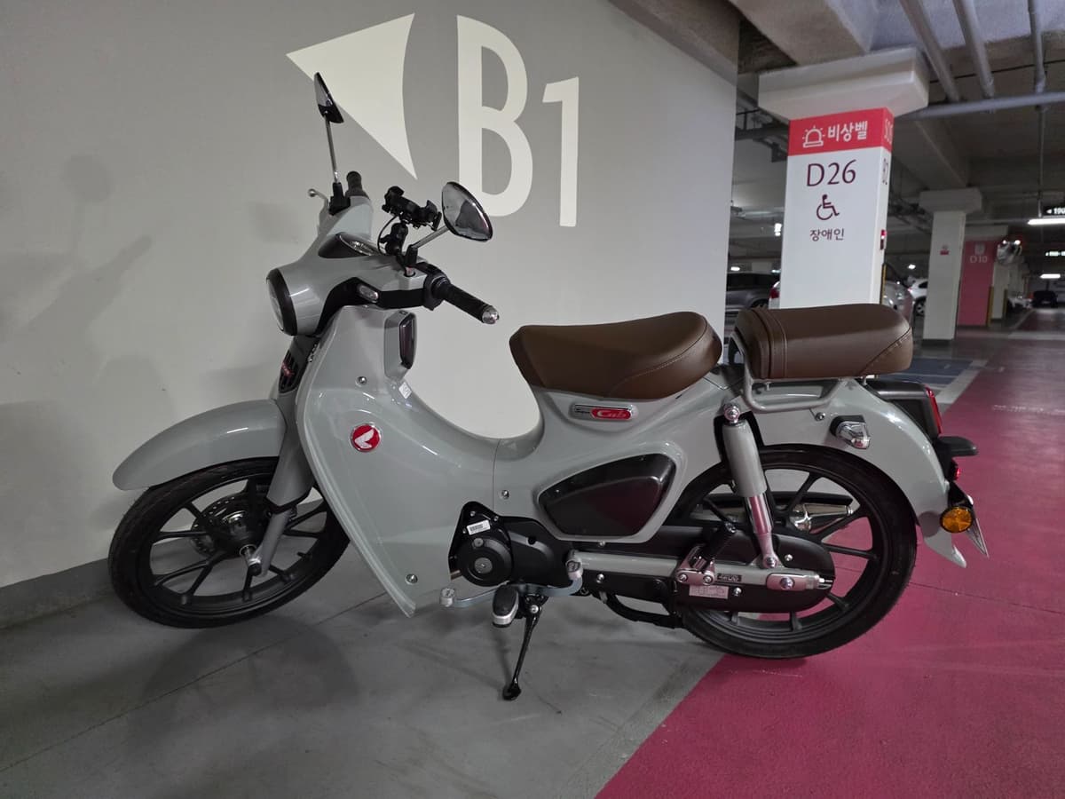 혼다 C 125 2