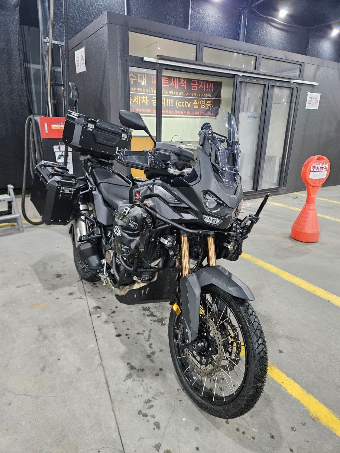 혼다 아프리카 트윈 CRF 1100 L 어드벤처 스포츠 ES DCT 2