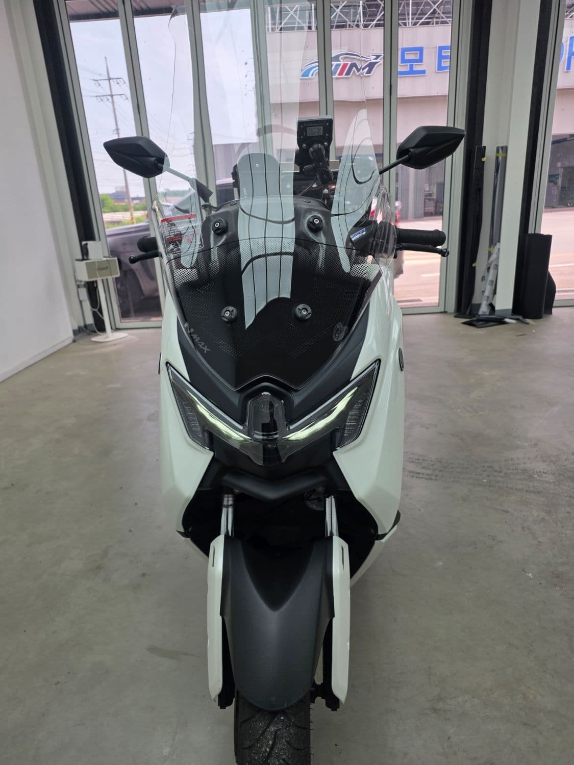 야마하 NMAX 125 3