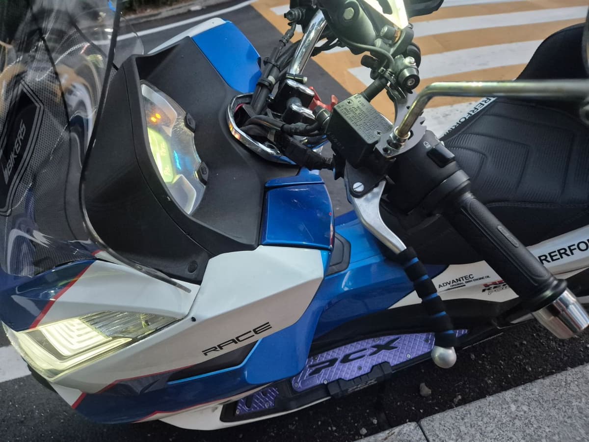 혼다 PCX 125 11