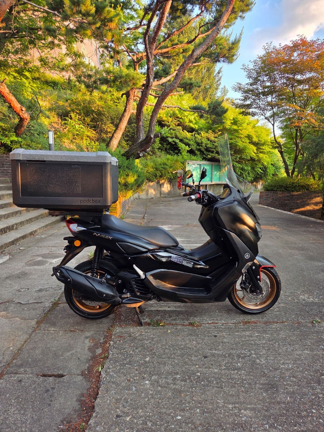 야마하 NMAX 125 5