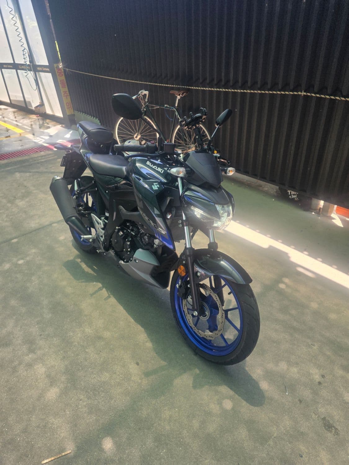 스즈키 GSX S 125 2