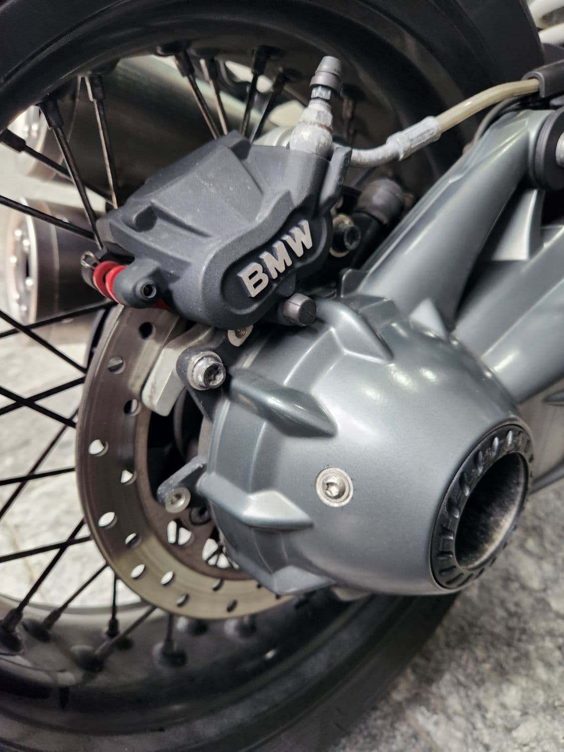 BMW R nine T 11